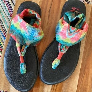 Sanuk Flip Flop Sandals Size 9